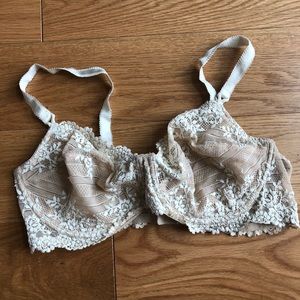 Wacoal bra light Nude tone lace 40 D